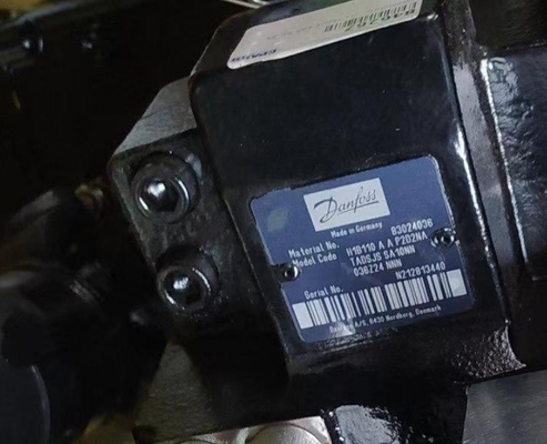 Danfoss Hydraulic Pump -  H1P078R A A C2C2C D6 K F1 H3 L 42L 42 CL 30 P2 NNN