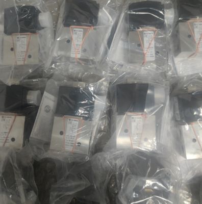 New Norgren 2/2 Direct Solenoid Actuated Poppet Valve 2102500