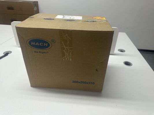 HACH DR900 IP67 Rated Portable Colorimeter with ±0.002 Abs Linearity and 0-60℃ Range