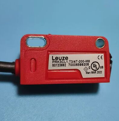 New and original Leuze PRK3CL1.T3/4T-200-M8 photoelectric sensor 50133692 - In stock
