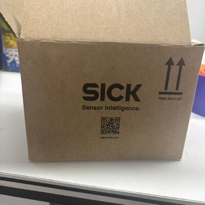 Sick DL100-21HA2102 Indoor Reflecto Distance Sensor with 0.1 mm Resolution