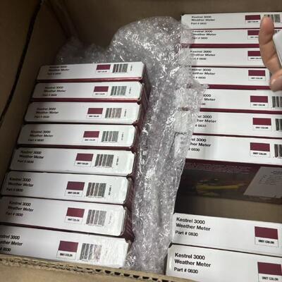 Original Kestrel 3000 Portable Anemometer with Reflective 3½ Digit LCD 9mm Digit Height and 1 Second Update Weather Meter