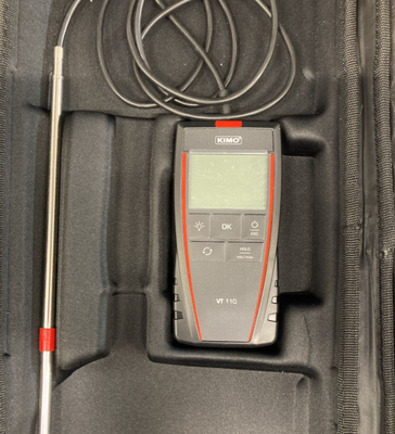 KIMO  VT 110 / VT 115 Hotwire thermo-anemometer measuring airflow, air velocity and temperature with its hot wire probe.