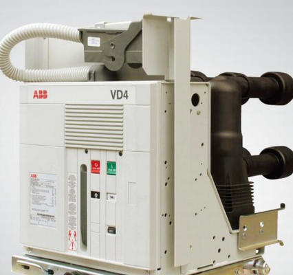 ABB VD4 Medium Voltage Vacuum Circuit-Breaker with 630 A Rated Current 50/60 Hz Frequency and 140KG Weight